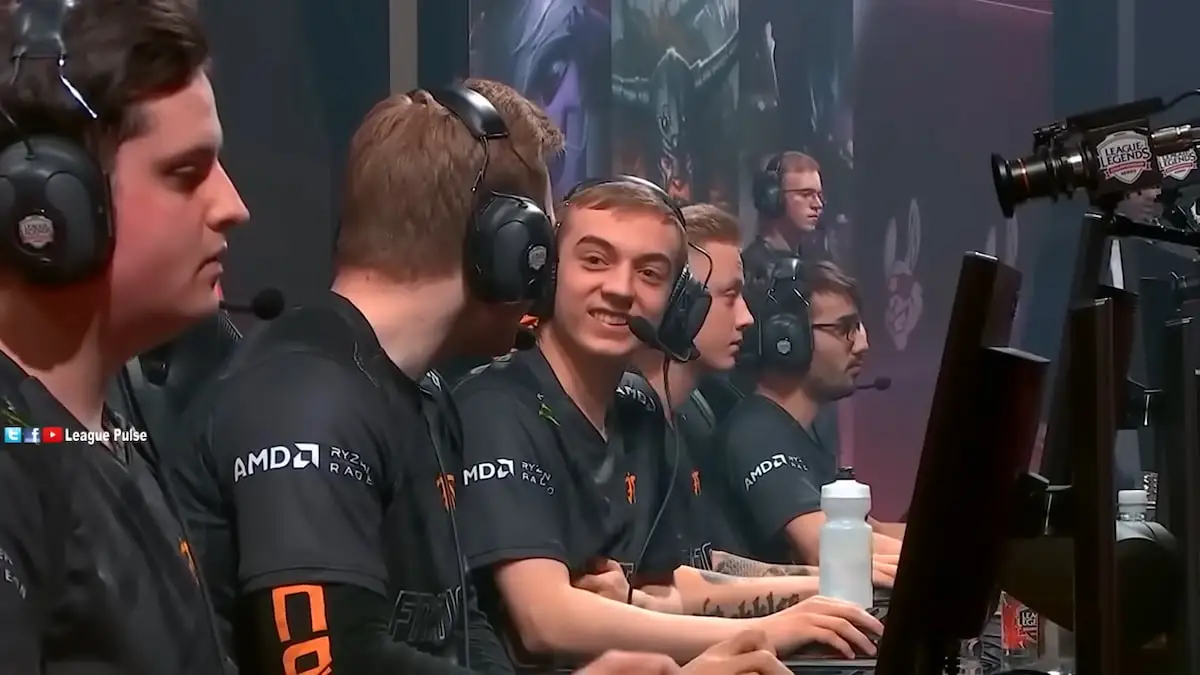 Picture showing Caps picking Vayne during EU LCS 2018 semifinals in League of Legends.